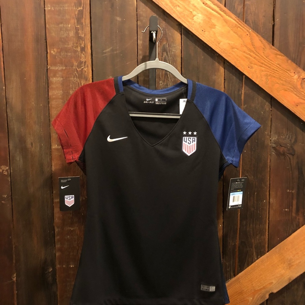 Nike Dri-FIT Team USA shirt NWT Large